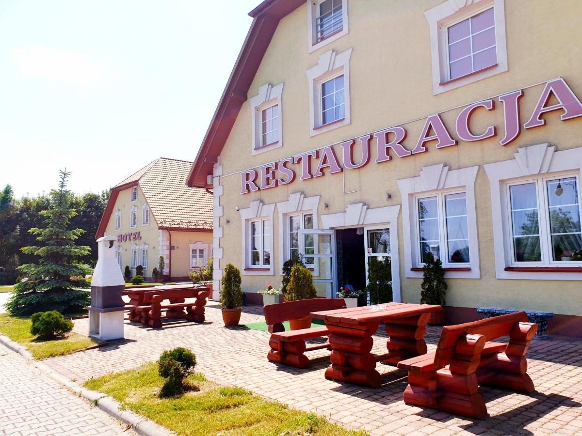 Willa Park Ostrowiec Świetokrzyski Exterior foto