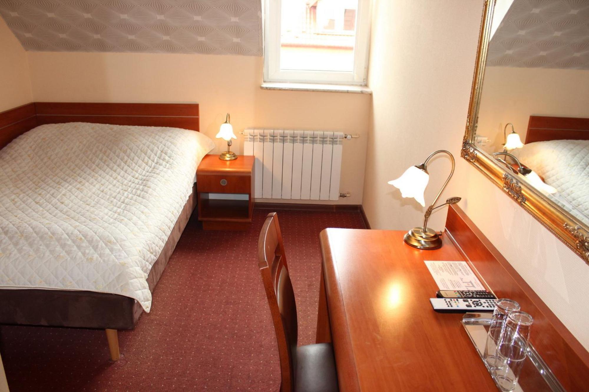 Willa Park Ostrowiec Świetokrzyski Quarto foto