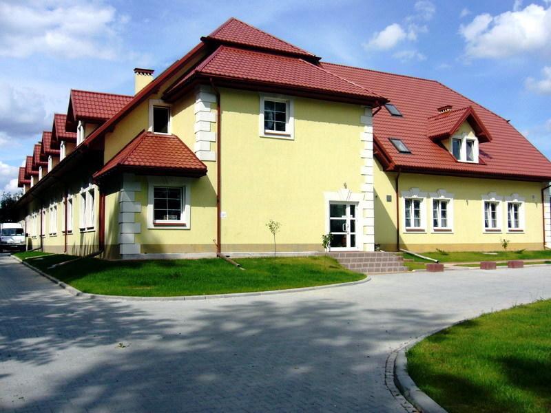 Willa Park Ostrowiec Świetokrzyski Exterior foto